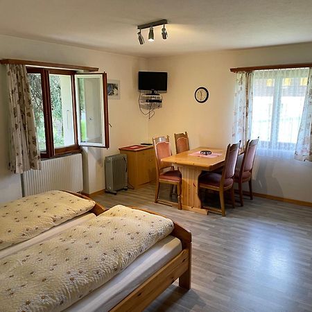 Hotel Restaurant Gommerhof Reckingen Стая снимка