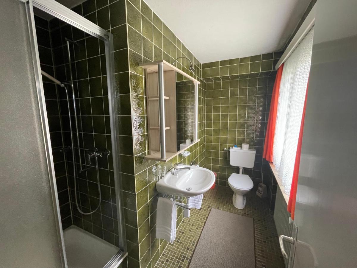 Hotel Restaurant Gommerhof Reckingen Екстериор снимка