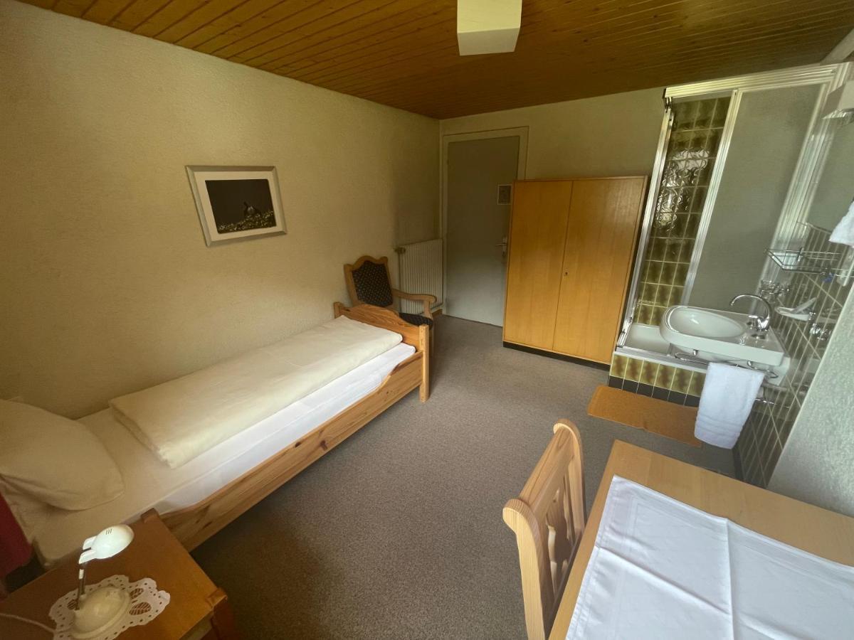 Hotel Restaurant Gommerhof Reckingen Екстериор снимка