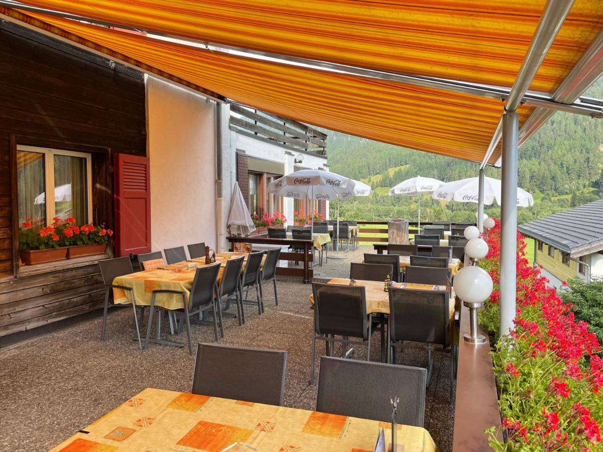 Hotel Restaurant Gommerhof Reckingen Екстериор снимка